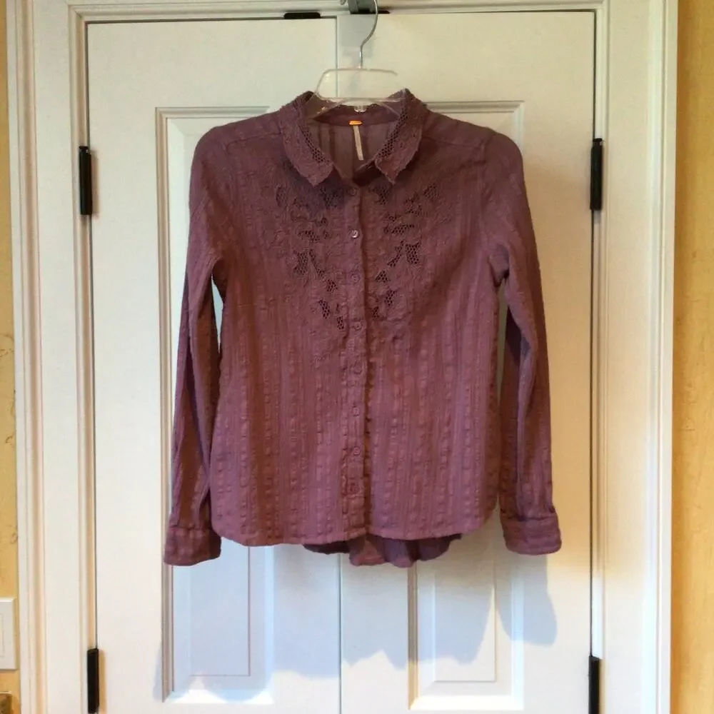 Free People Carter Dobby Long Sleeve Lacey Purple Button Down Blouse Sz XS